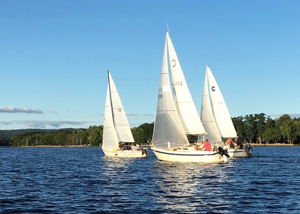 Keelboats Racing